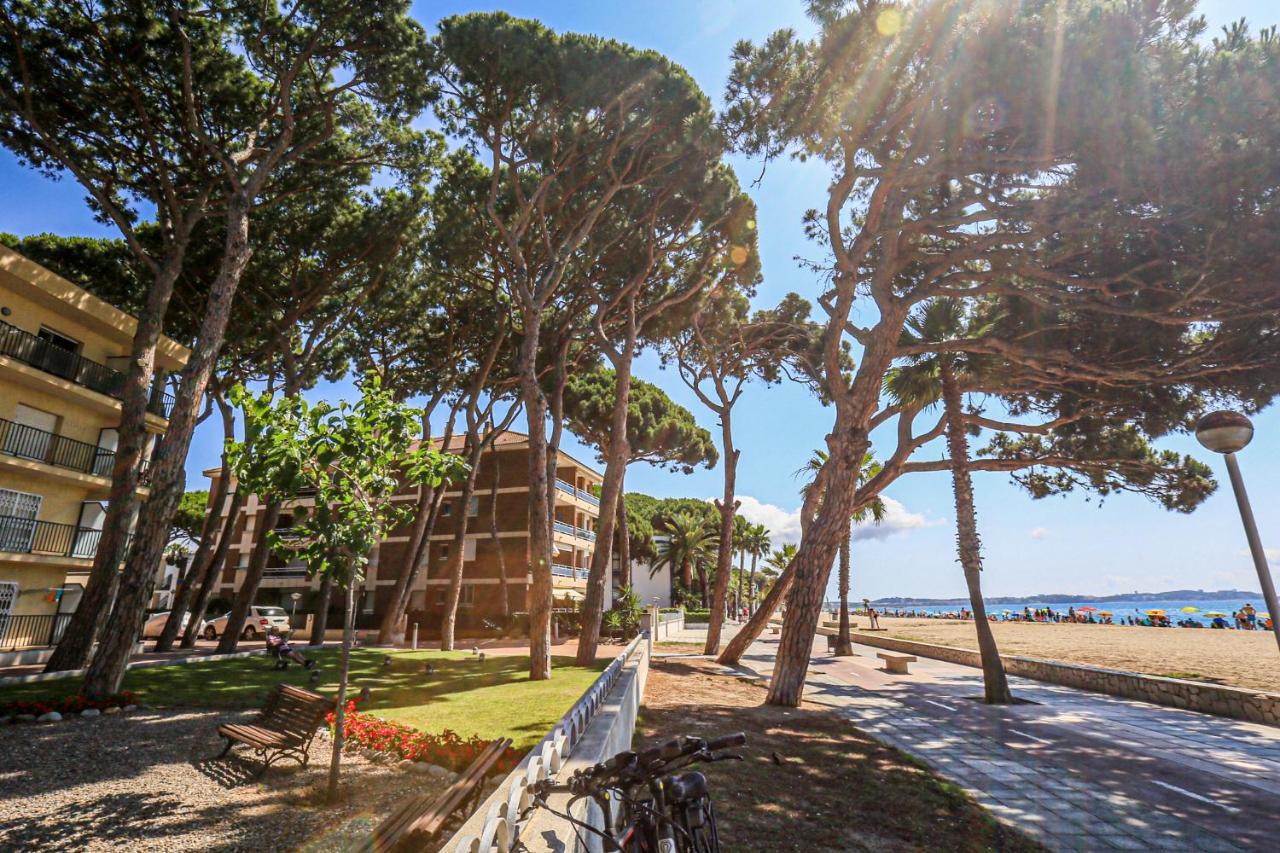 Appartement Pins I Mar - Only Families à Cambrils Extérieur photo